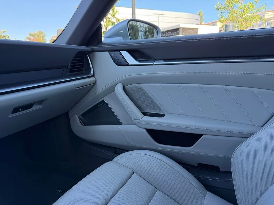 2022 Porsche 992 Turbo S - Image 27 of 31