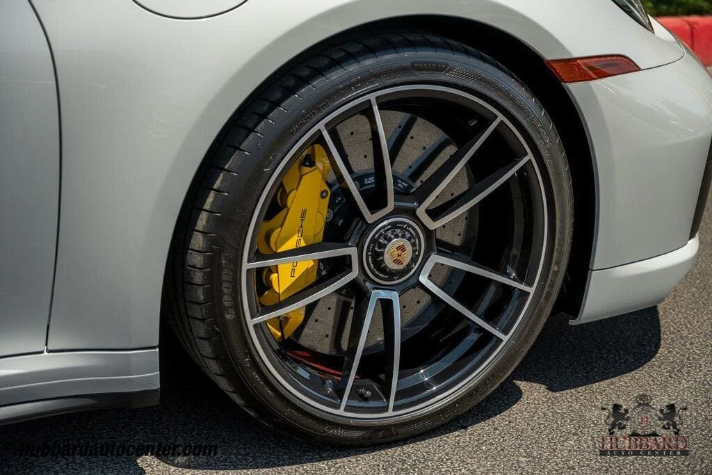 2022 Porsche 992 Carrera - Image 19 of 31