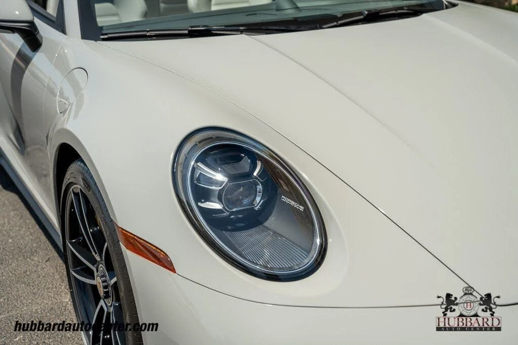 2022 Porsche 992 Carrera - Image 13 of 31