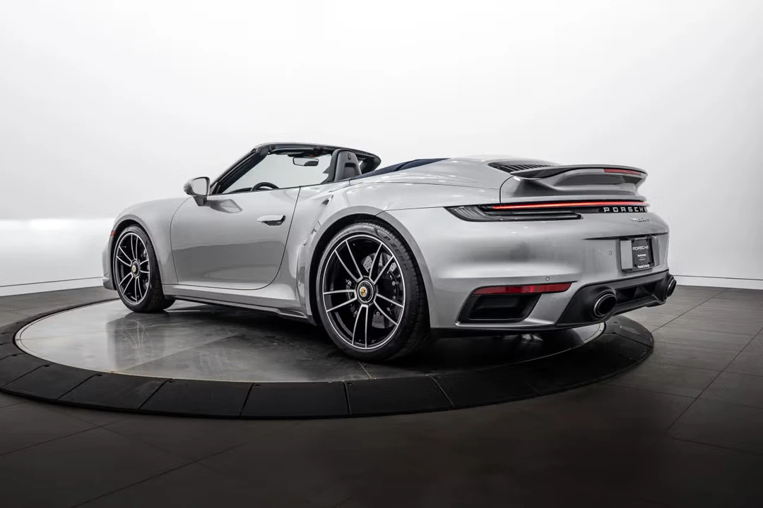 2022 Porsche 911 - Image 20 of 31
