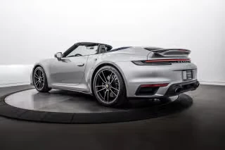 2022 Porsche 911 - Image 17 of 31