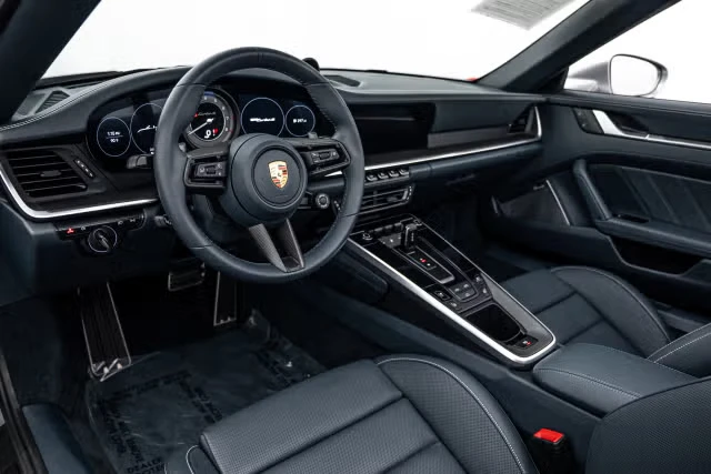 2022 Porsche 911 - Image 26 of 31