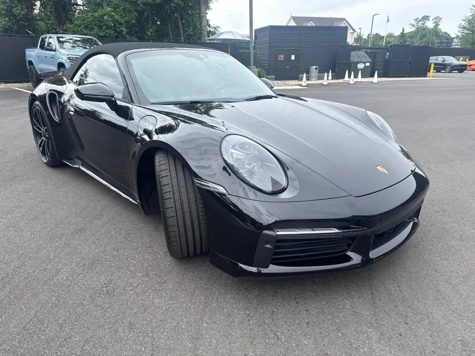 2022 Porsche 992 Turbo S - Image 16 of 31