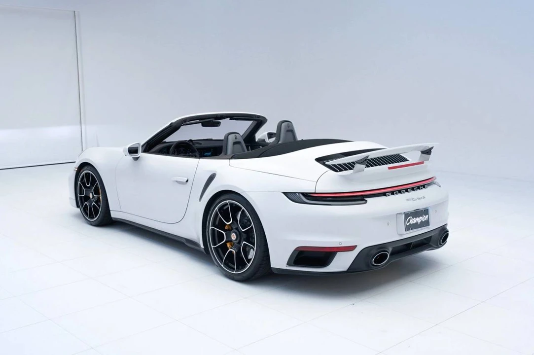 2022 Porsche 992 Turbo S - Image 3 of 5
