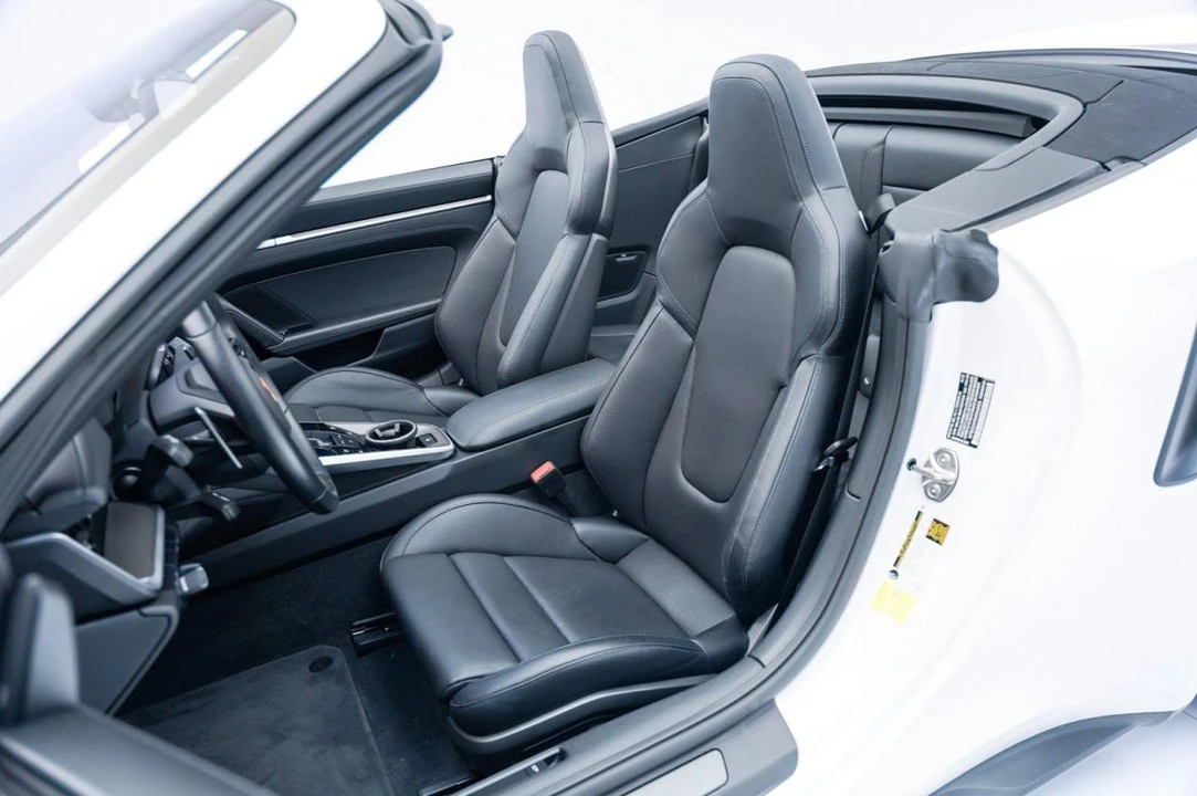 2022 Porsche 992 Turbo S - Image 5 of 5