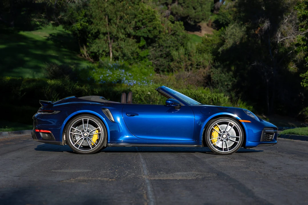 2022 Porsche 992 Turbo S - Image 29 of 31