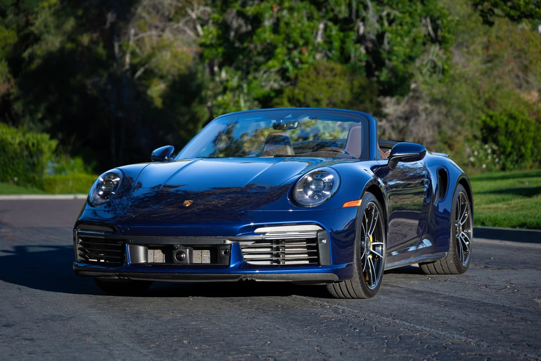 2022 Porsche 992 Turbo S - Image 9 of 31