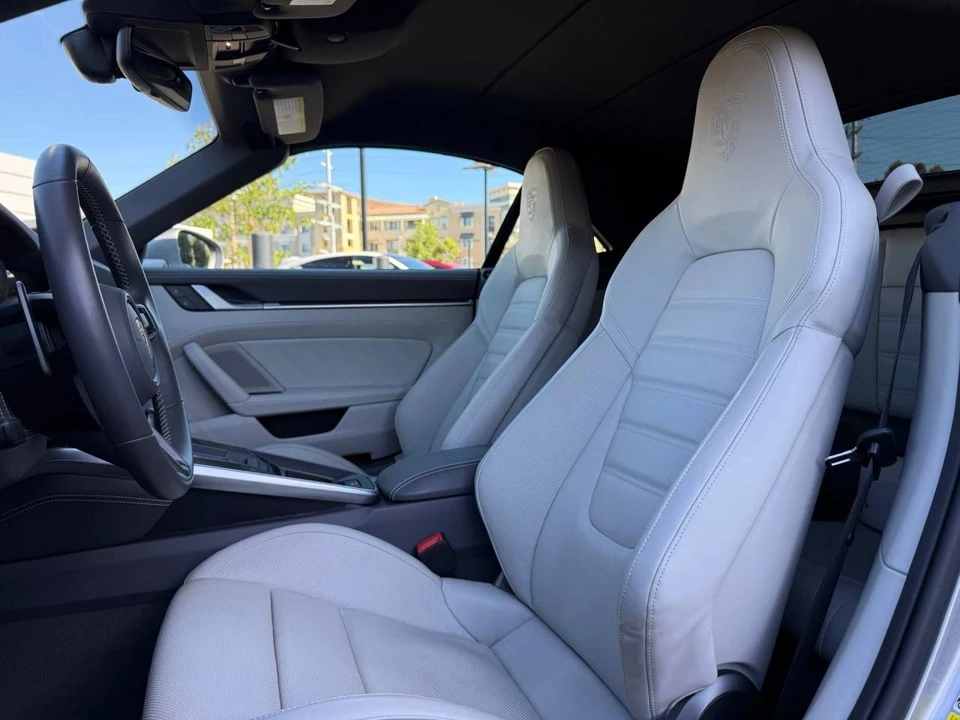 2022 Porsche 992 Turbo S - Image 5 of 5