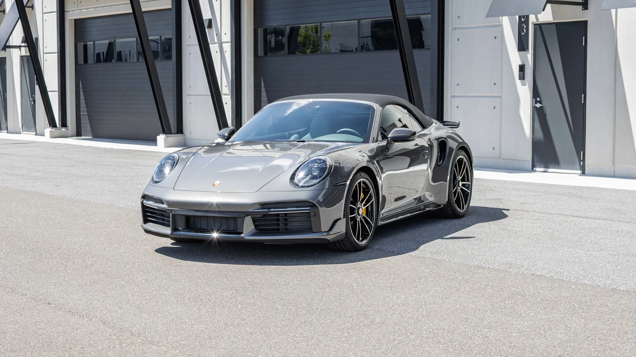 2022 Porsche 992 Turbo S - Image 9 of 31