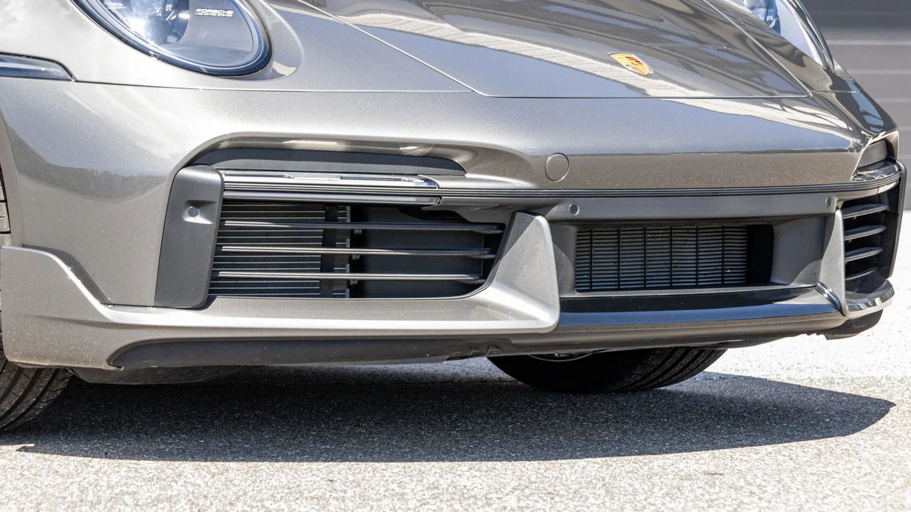 2022 Porsche 992 Turbo S - Image 27 of 31