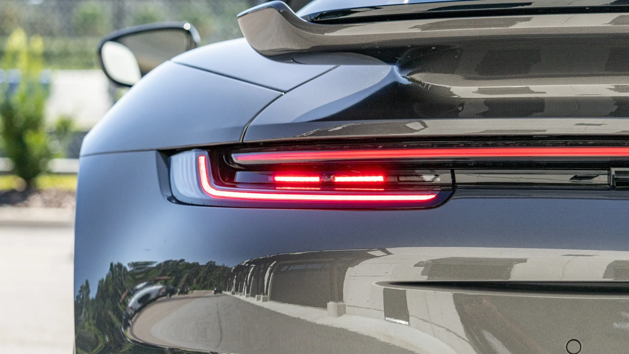 2022 Porsche 992 Turbo S - Image 20 of 31