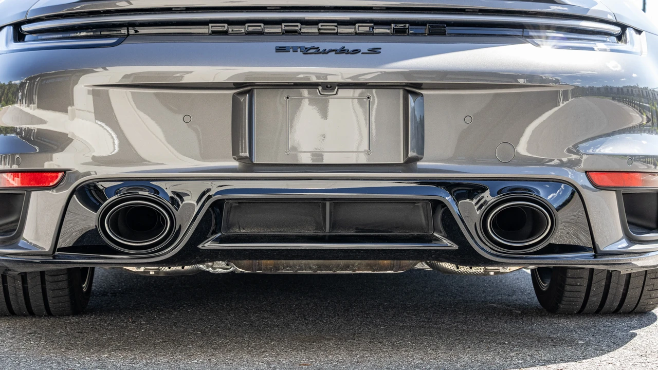 2022 Porsche 992 Turbo S - Image 28 of 31