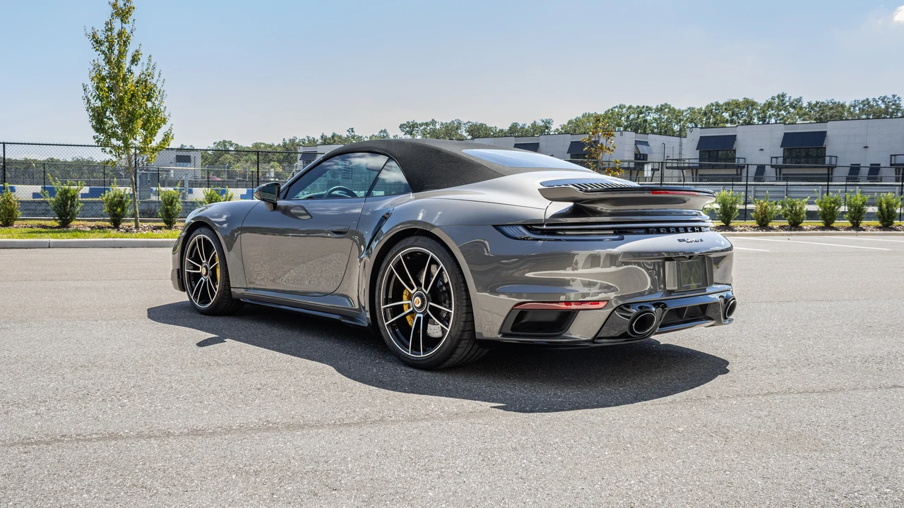 2022 Porsche 992 Turbo S - Image 15 of 31