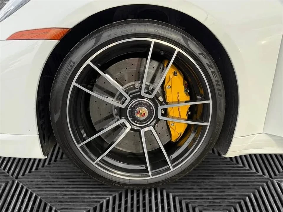 2022 Porsche 992 Turbo S - Image 7 of 10