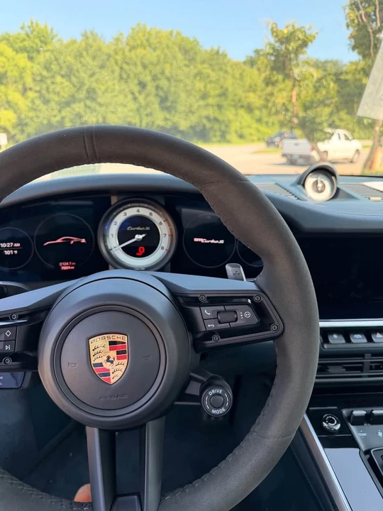 2022 Porsche 992 Turbo S - Image 19 of 20