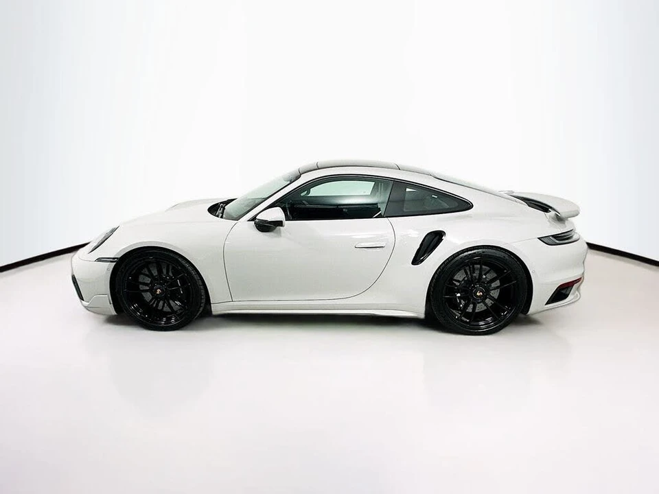 2022 Porsche 992 Turbo S - Image 9 of 18