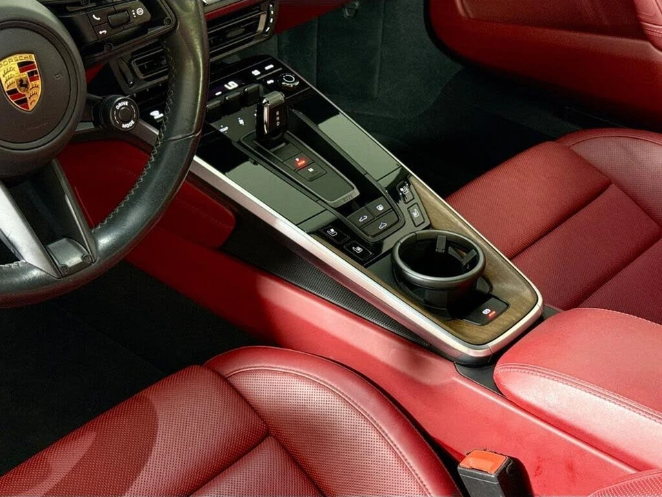 2022 Porsche 992 Turbo S - Image 16 of 31