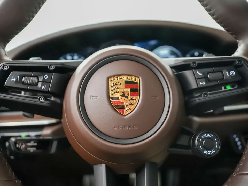 2022 Porsche 992 Turbo S - Image 25 of 31