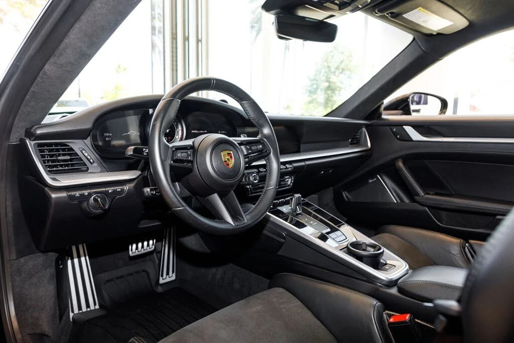 2022 Porsche 992 Turbo S - Image 16 of 31