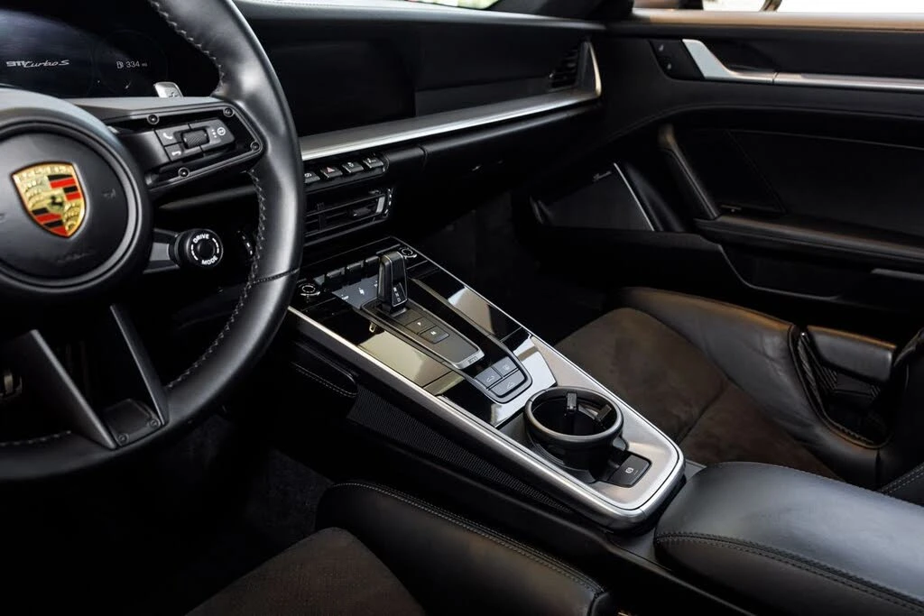 2022 Porsche 992 Turbo S - Image 22 of 31