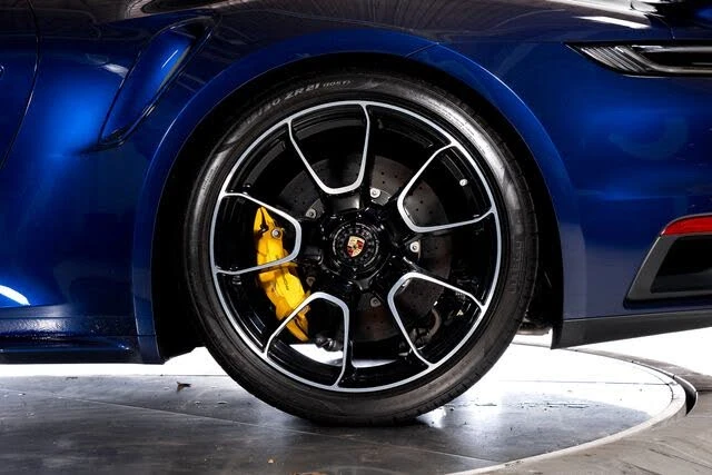 2022 Porsche 992 Turbo S - Image 12 of 31