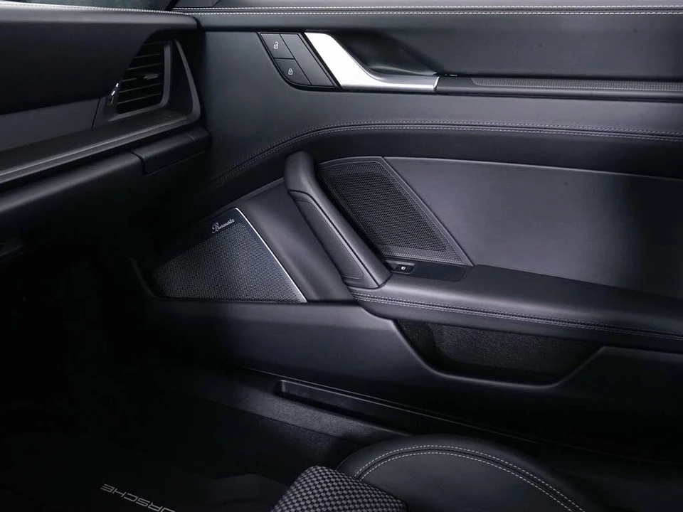 2022 Porsche 992 Turbo S - Image 22 of 31