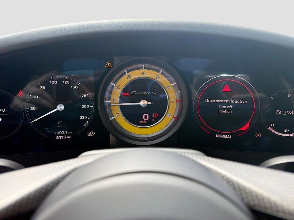 2022 Porsche 992 Turbo S - Image 13 of 31