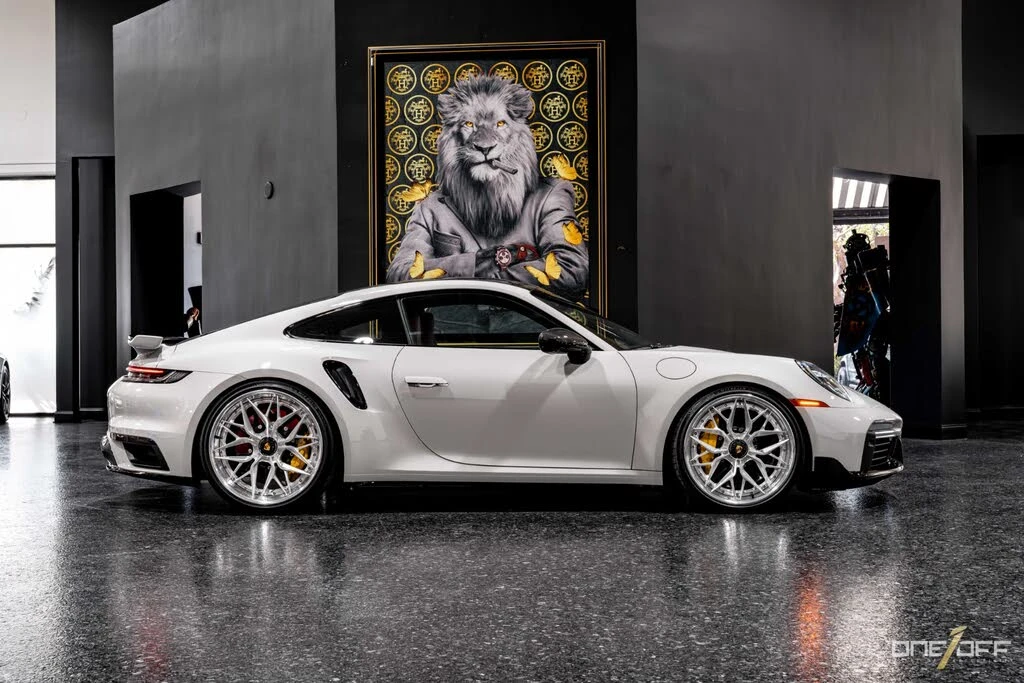 2022 Porsche 992 Turbo S - Image 26 of 31