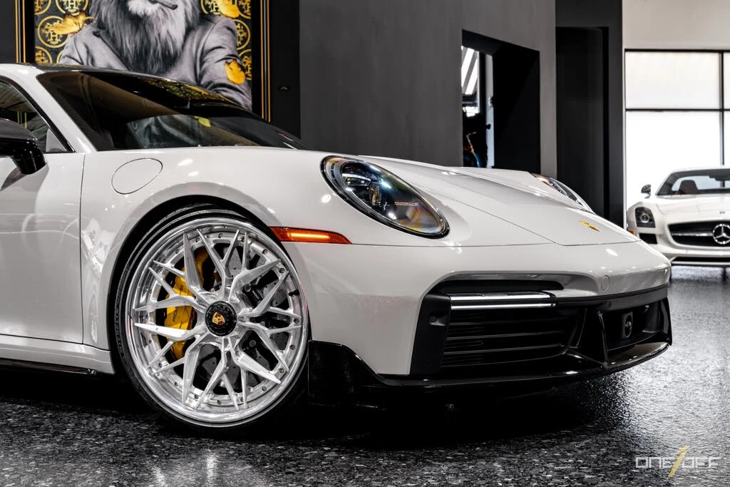 2022 Porsche 992 Turbo S - Image 27 of 31