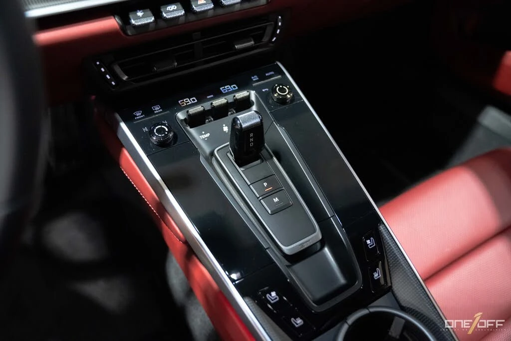2022 Porsche 992 Turbo S - Image 25 of 31