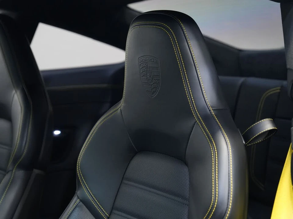 2022 Porsche 992 Turbo S - Image 27 of 31
