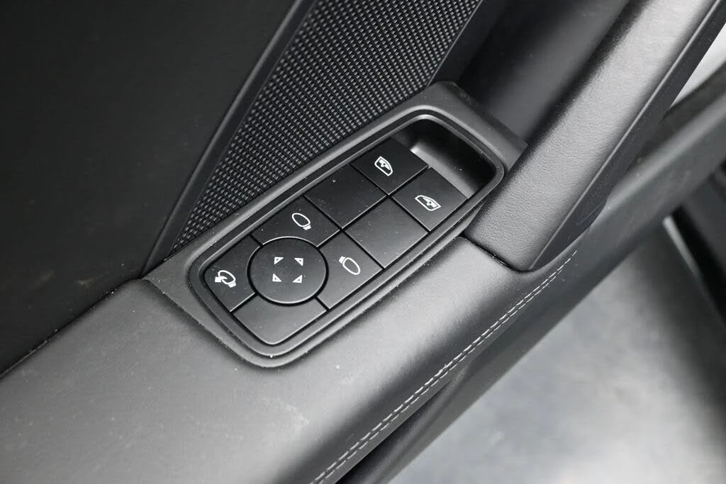 2022 Porsche 992 Turbo S - Image 9 of 31