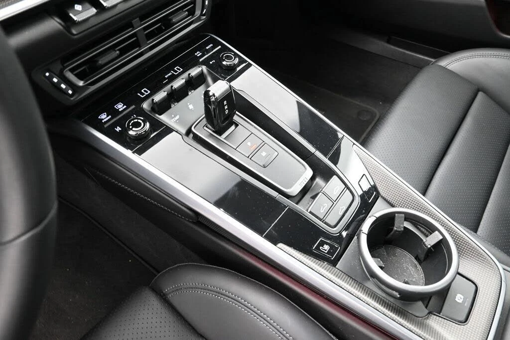 2022 Porsche 992 Turbo S - Image 20 of 31