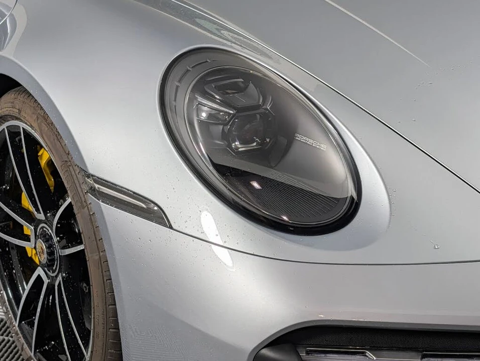 2022 Porsche 992 Turbo S - Image 16 of 31