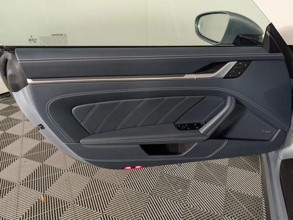 2022 Porsche 992 Turbo S - Image 24 of 31
