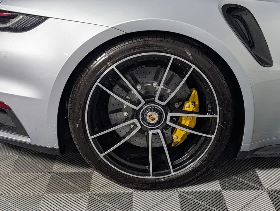 2022 Porsche 992 Turbo S - Image 14 of 31