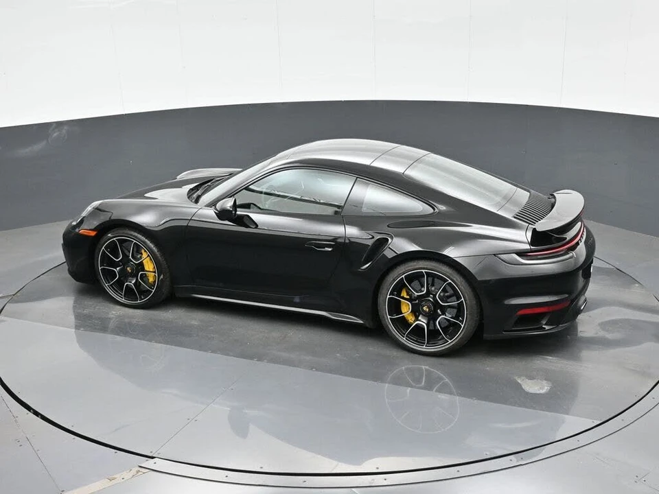 2022 Porsche 992 Turbo S - Image 27 of 31