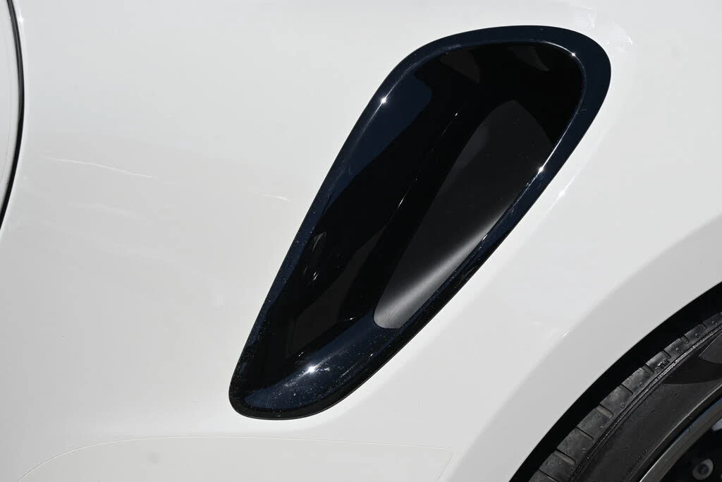 2022 Porsche 992 Turbo S - Image 29 of 31
