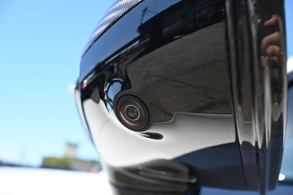 2022 Porsche 992 Turbo S - Image 28 of 31