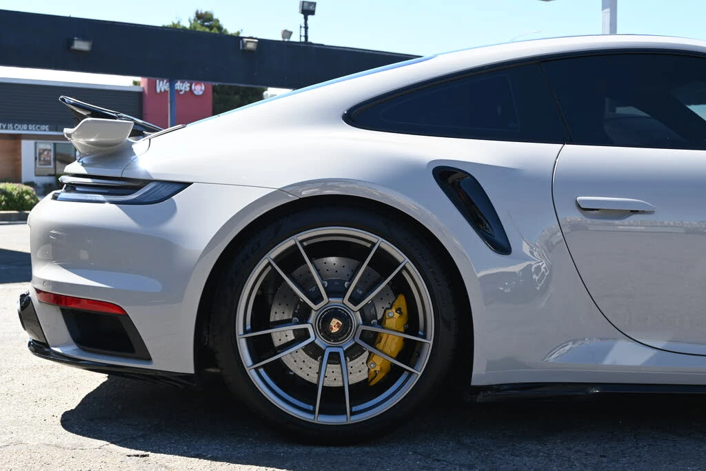 2022 Porsche 992 Turbo S - Image 15 of 31