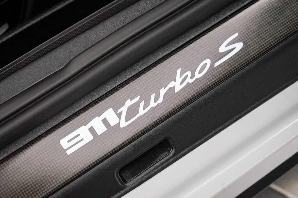 2022 Porsche 992 Turbo S - Image 19 of 31