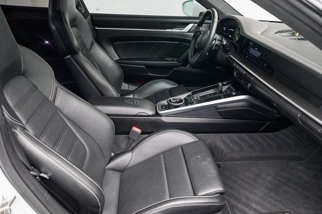 2022 Porsche 992 Turbo S - Image 20 of 31