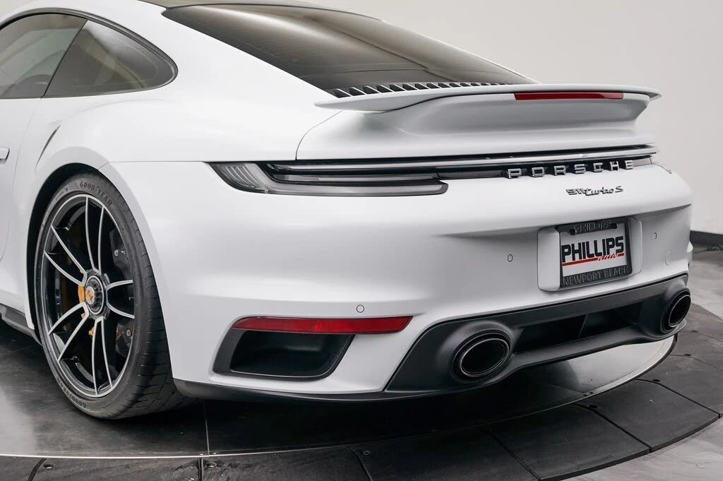 2022 Porsche 992 Turbo S - Image 12 of 31