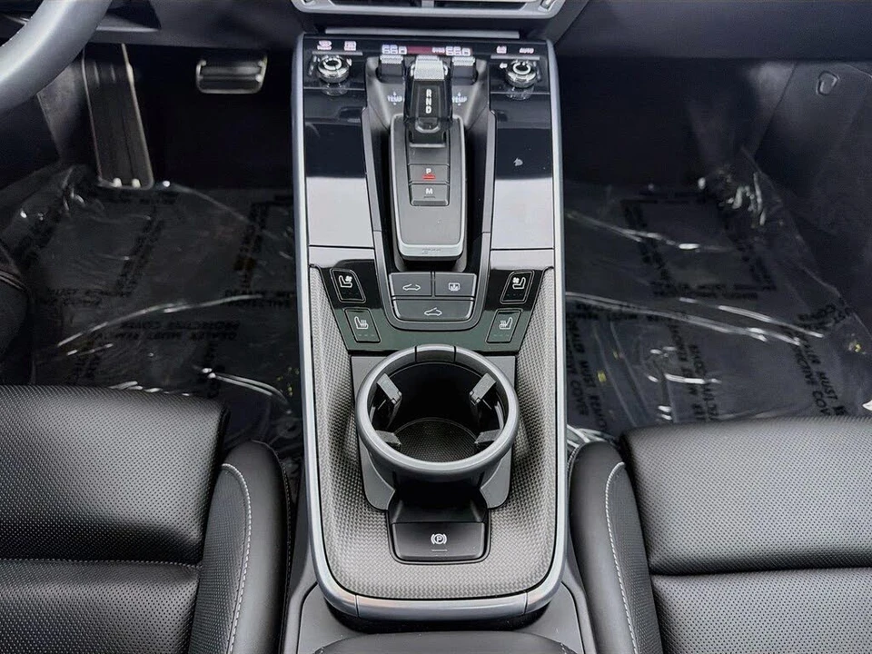 2022 Porsche 992 Turbo S - Image 23 of 31