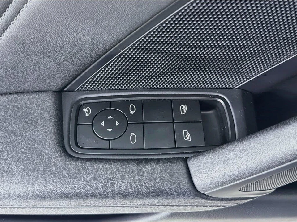 2022 Porsche 992 Turbo S - Image 9 of 31