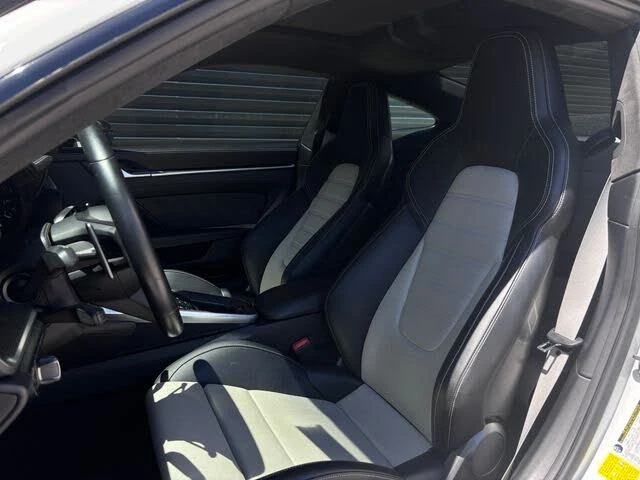 2022 Porsche 992 Turbo S - Image 5 of 6
