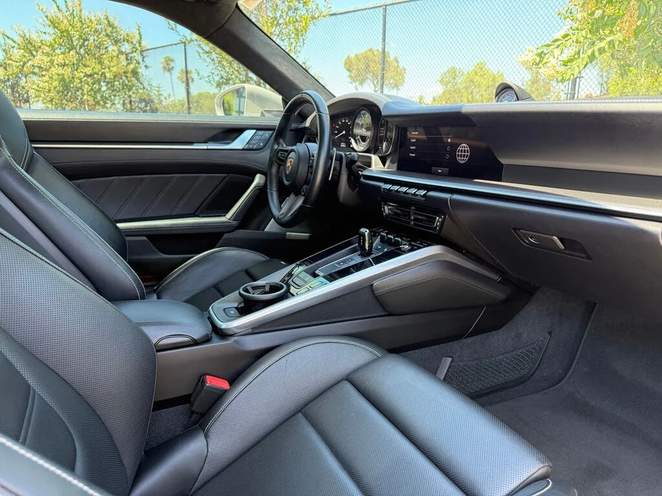 2022 Porsche 992 Turbo S - Image 28 of 31