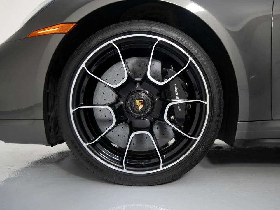 2022 Porsche 992 Turbo S - Image 15 of 31
