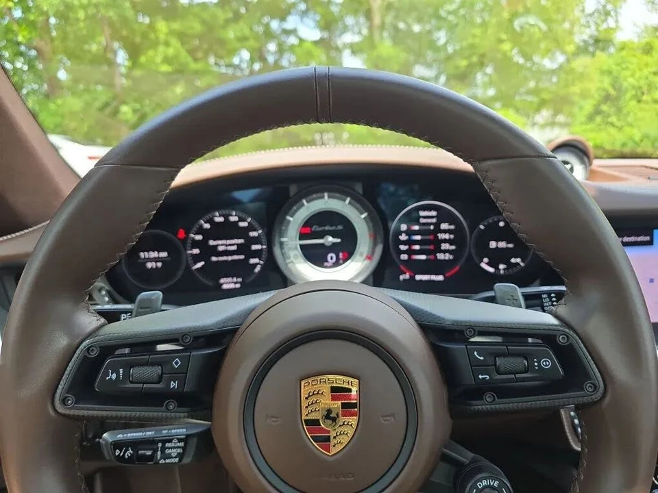 2022 Porsche 992 Turbo S - Image 16 of 31