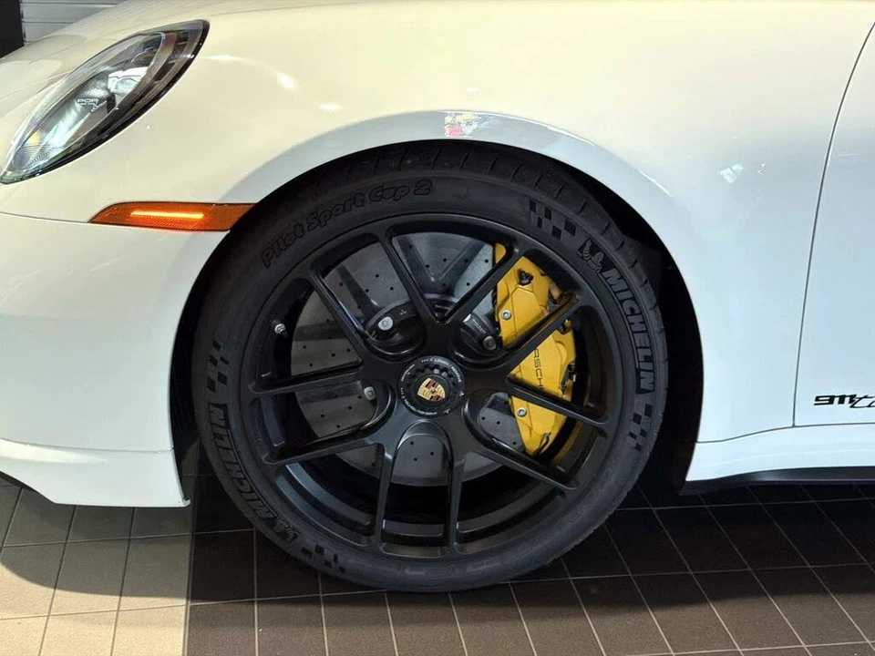 2022 Porsche 992 Turbo S - Image 12 of 24